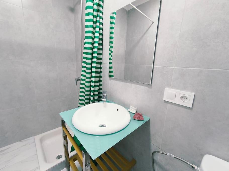 Apartamentos Carrillo 7 圣克鲁斯-德特内里费 外观 照片